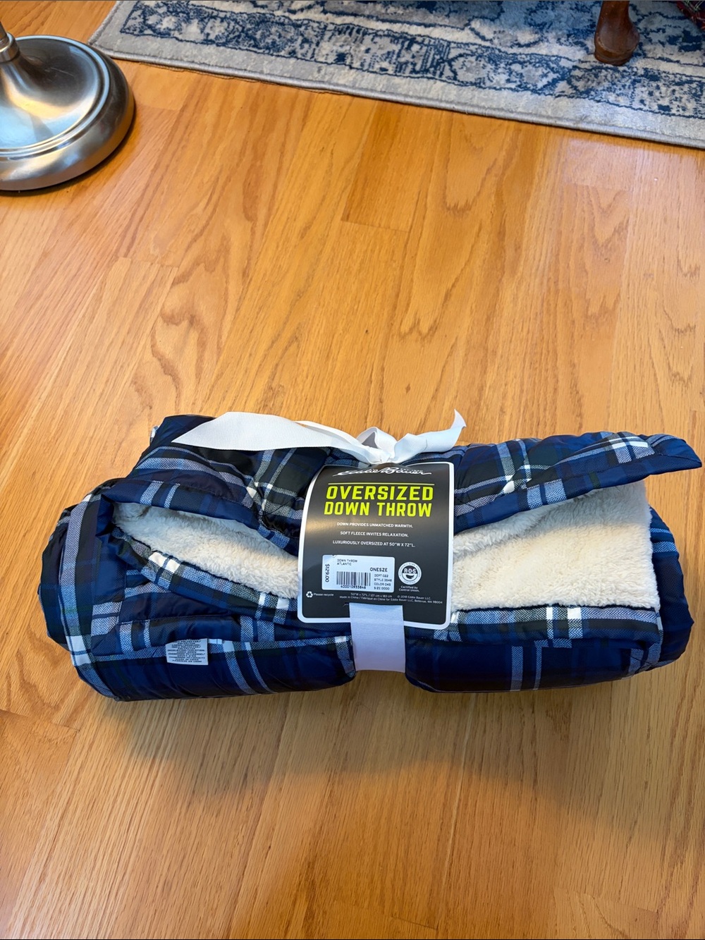 Eddie Bauer Oversized Down Throw NWT Atlantic plaid